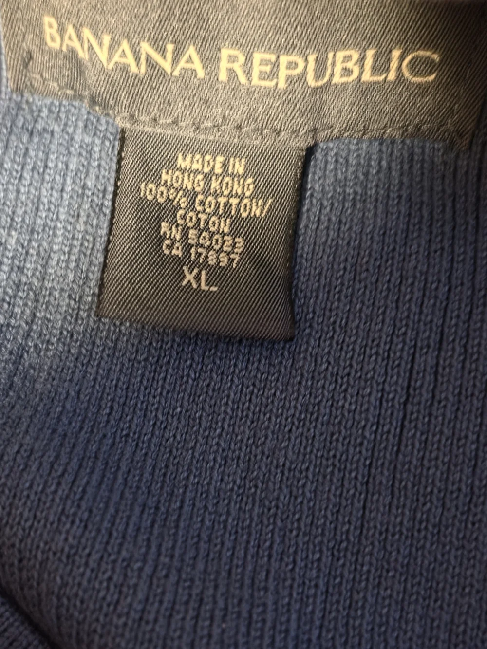 Banana Republic Men's V-Neck Ribbed Sweater - Navy Blue